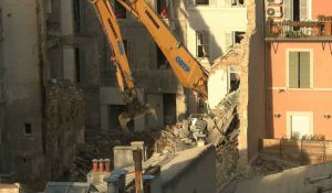 Immeuble effondré à Marseille: quatre corps retrouvés, les recherches se poursuivent