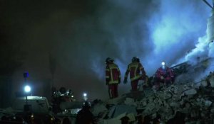 France: opérations de secours après l'effondrement d'un immeuble d'habitation à Marseille