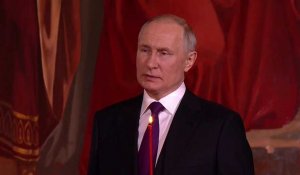 Russie : Poutine assiste à la principale liturgie de Pâque orthodoxe