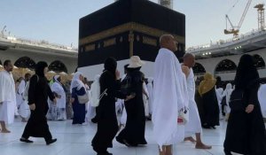 Des centaines de milliers de pèlerins au premier jour du hajj à La Mecque