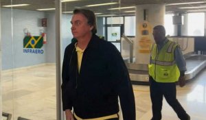 L'ancien président brésilien Jair Bolsonaro arrive à Rio de Janeiro en plein procès