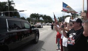 Les partisans de Donald Trump accueillent l'ex-président à Miami