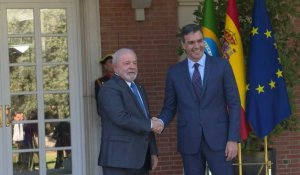 Le président brésilien Lula rencontre le Premier ministre espagnol Sanchez à Madrid