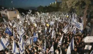 Des Israéliens pro-gouvernement manifestent pour soutenir la réforme du système judiciaire
