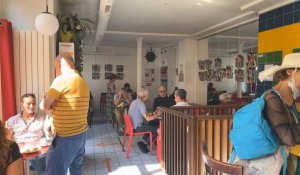 Café des Petits Frères : entre petits prix et lien intergénérationnel 