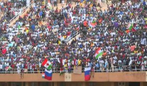 Niger: près de 30.000 partisans du coup d'Etat militaire dans un stade de Niamey (AFP)