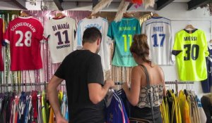 Une boutique éphémère de maillots de foot vintage s'installe dans le Vieux-Lille