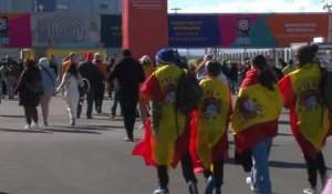 Mondial féminin: les fans arrivent pour le match des quarts entre l'Espagne et les Pays-Bas
