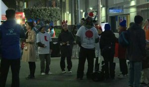 Mondial féminin: les supporters arrivent pour le quart entre le Japon et la Suède