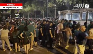 VIDÉO. La foule a l’arrêt de tram Beaujoire après le match Irlande-Tonga