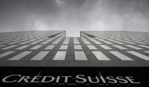 La banque Credit Suisse tente de rassurer après un mercredi noir