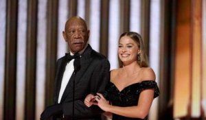 Oscars 2023 : pourquoi Morgan Freeman portait-il un gant ?