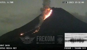 Indonésie: images de l'éruption du volcan Merapi
