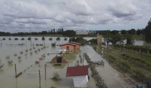 Inondations en Italie: au moins neuf morts et des dégâts considérables