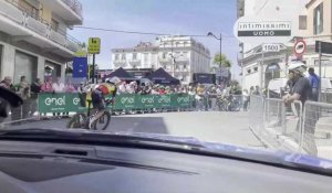 Giro: reconnaissance de la 1re étape avec Intermarché  - Circus Wanty