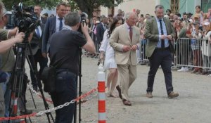 Le roi Charles III visite le village roumain de Viscri
