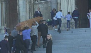 Obsèques de l'infirmière tuée à Reims : arrivée du cercueil