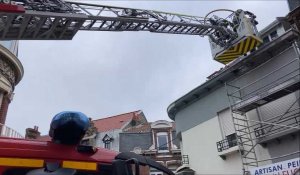 Dunkerque: un incendie embrase une toiture, rue Belle-Rade à Malo