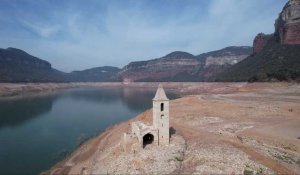En Catalogne, le lac de Sau symbole de la sécheresse