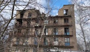 Images de destruction après une attaque russe dans la région de Kiev