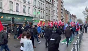 Lille : la septième manifestation du soir contre la réforme des retraites a démarré