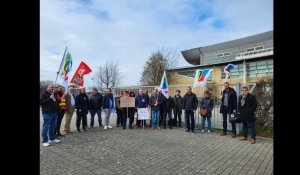 À Calais, les enseignants répondent aux critiques sur leur mouvement de grève pendant les épreuves du bac
