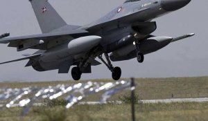 Washington va former les soldats ukrainiens au pilotage de chasseurs F-16
