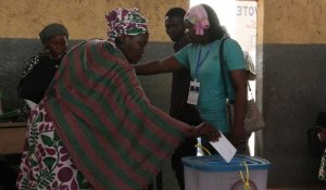 Les Tchadiens commencent à voter pour la présidentielle