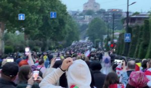 Géorgie: des milliers de manifestants contre la loi sur l'"influence étrangère"