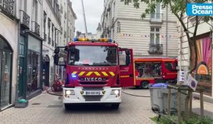 VIDÉO. Pompiers et forces de l'ordre mobilisés après un nouvel incendie au cœur de Nantes