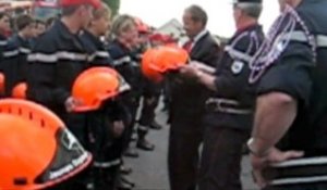 Oise, remise de casques aux jeunes sapeurs-pompiers