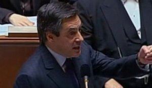 Fillon répond à la gauche sur les retraites