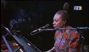 Nina Simone concert et interview à Paris - Archive vidéo INA