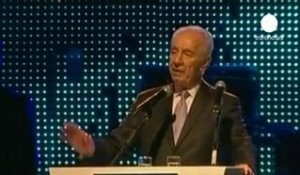 Shimon Peres rend hommage à Hosni Moubarak