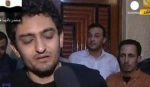 Moubarak tente l'apaisement, un cyber activiste libéré