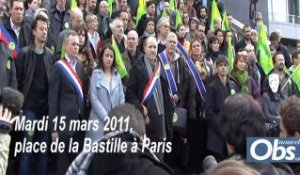 Flash-mob anti-nucléaire à Paris