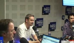 Tribune PSG avec Alex Goude