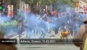 Manifestations en Grèce contre le budget... - no comment