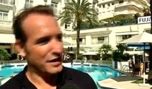 Cannes : Belmondo monte les marches dix ans après