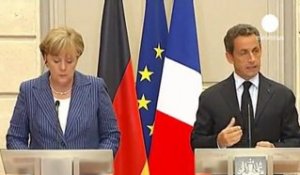 Sarkozy et Merkel veulent instaurer un gouvernement...