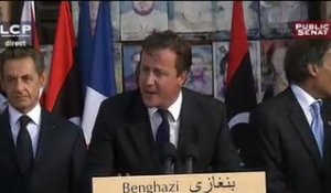 Nicolas Sarkozy et David Cameron à Benghazi : les discours en VO