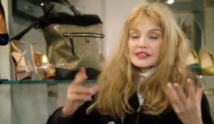 Christian Louboutin filme Arielle Dombasle