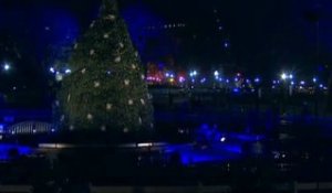 Les Obama illuminent le sapin de Noël de Washington