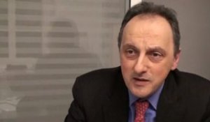 Bernard Sananès (CSA) : "L'exécutif paie les résultats du chômage"