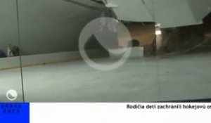 Le toit d'une patinoire s'effondre en Slovaquie -