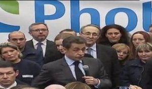 "La venue de N. Sarkozy redonne de l'espoir aux employés de Photowatt"