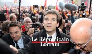 Arnaud Montebourg annonce à Florange "un bras de fer difficile avec ArcelorMittal"