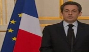 Sarkozy promet des mesures contre "l'apologie" de l'extrémisme