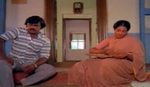 Vaidehi Kathirunthai - Vijayakanth And Vaidehi Romancing