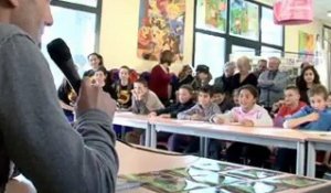 PLEIN CADRE : SUR LES BANCS DE L'ECOLE (LUNEL)